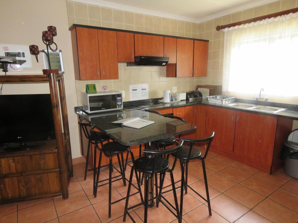 Вилла Dumehlezi Self Catering Содвана-Бей Экстерьер фото